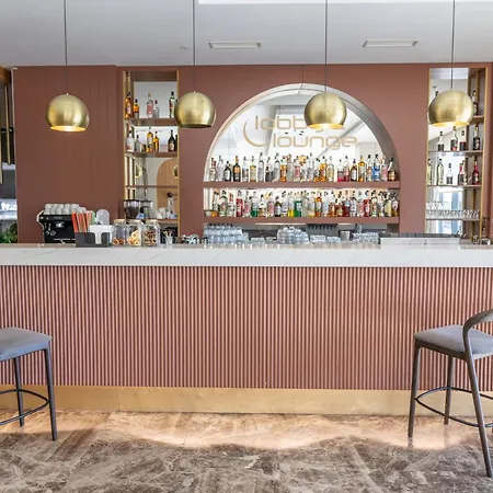 Moon Palace فندق