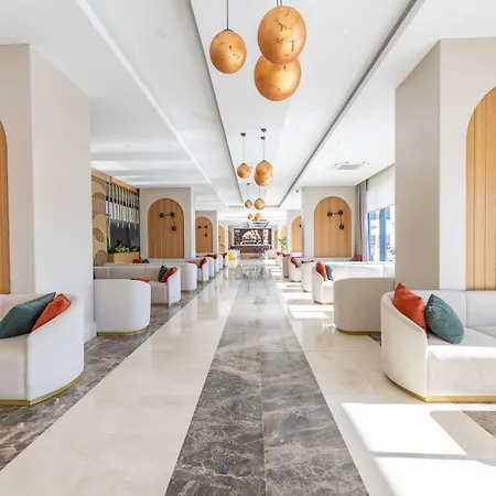 Moon Palace