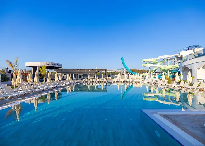 Moon Palace Ξενοδοχείο 5*